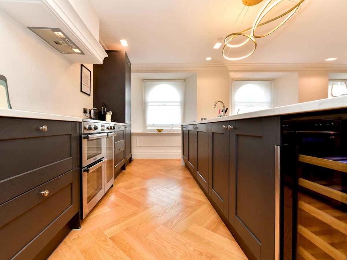 Pass The Keys Beautiful 2 Bed Apartment With Parking In The Bay Кардіфф Екстер'єр фото
